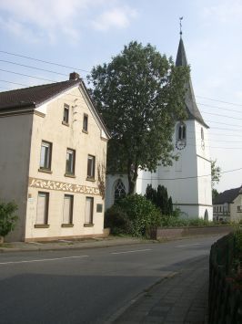 Voerde-Götterswickerhamm : Dammstraße, Evangelische Kirche